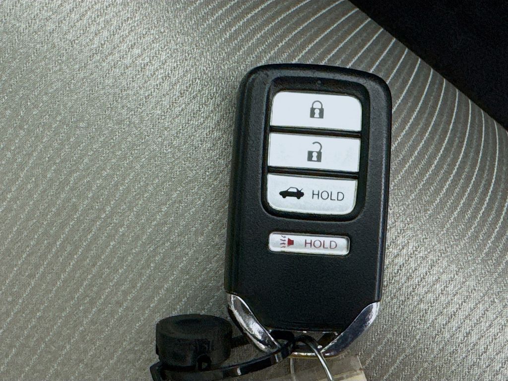 Used Car 2019 Honda Accord  Lx For Sale Under $25,000 In Austin, Texas