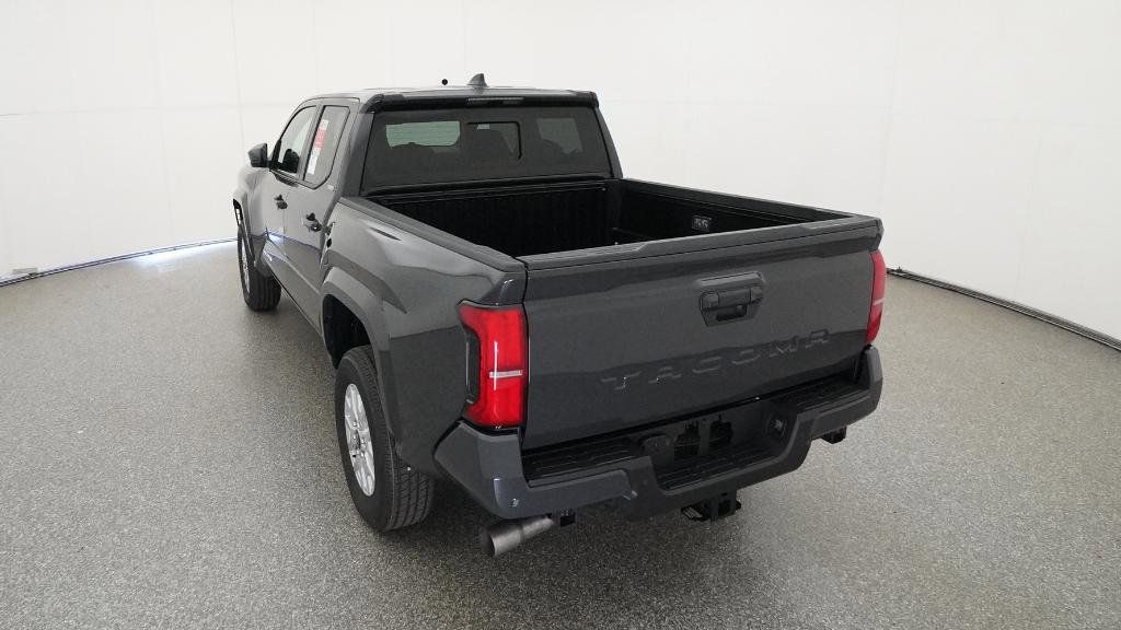 2025 Toyota Tacoma SR5 12