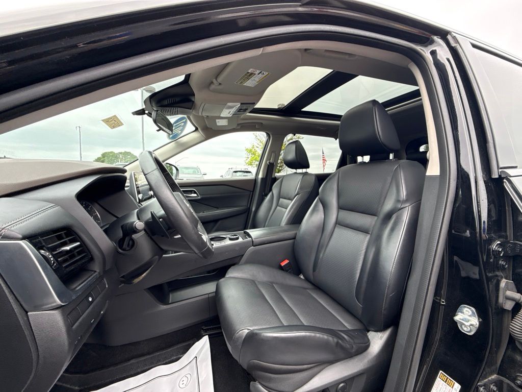2021 Nissan Rogue SV Black at South Hills Kia