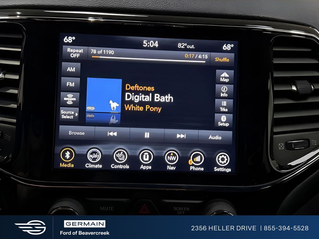 Used 2022 Black Jeep Laredo X image 13