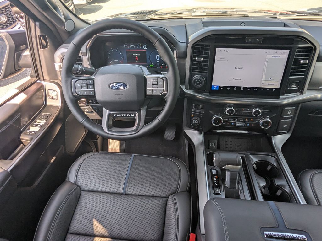 2025 Ford F-150 Platinum