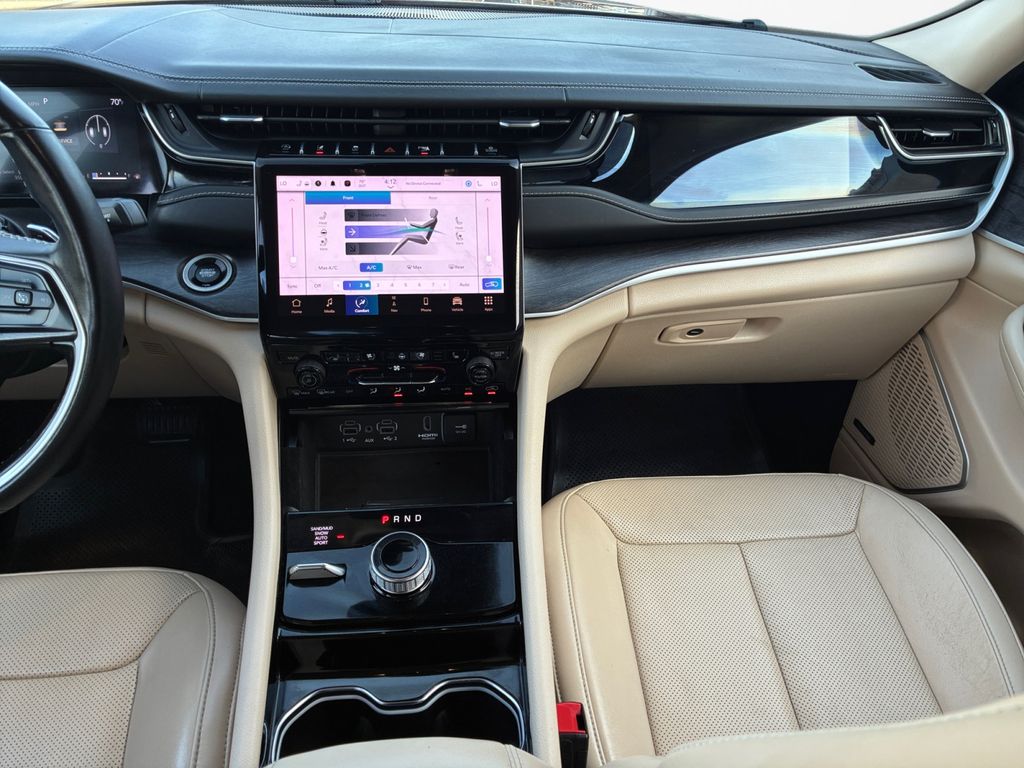 Used Car 2022 Jeep Grand Cherokee L  Limited For Sale Under $25,000 In Austin, Texas