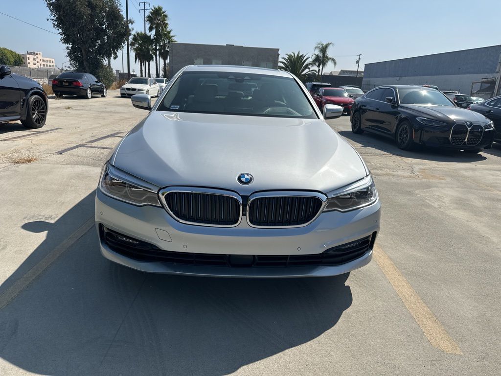 2018 BMW 5 Series 530e iPerformance 5