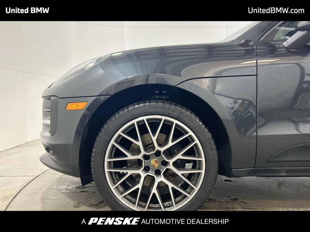 Thumbnail: 2020 Porsche Macan - 10
