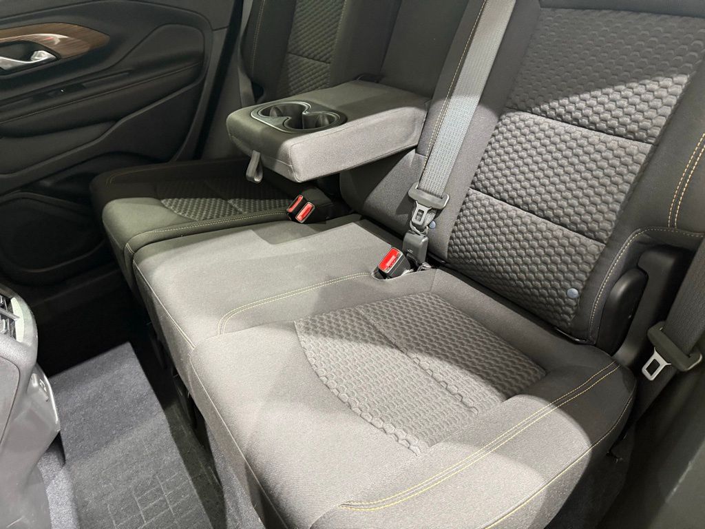 Thumbnail: 2021 GMC Terrain - 19