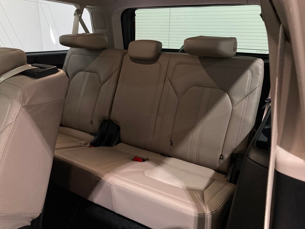 2022 Ford Expedition Limited MAX