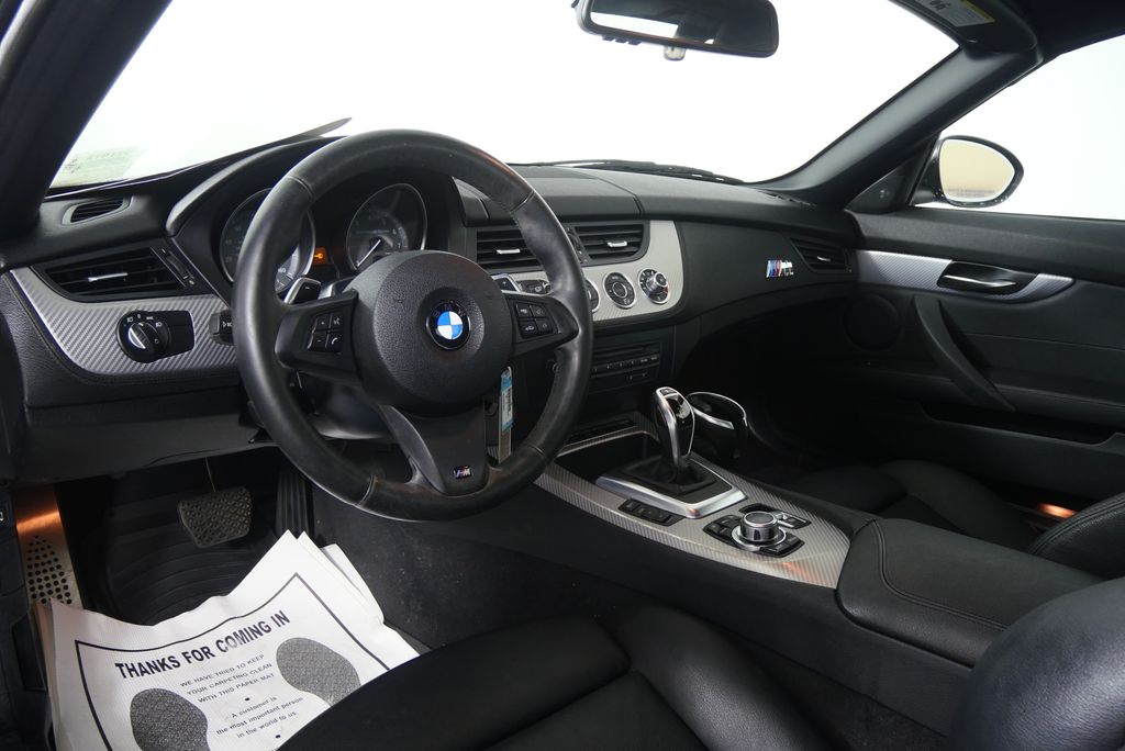 Thumbnail: 2012 BMW Z4 - 14