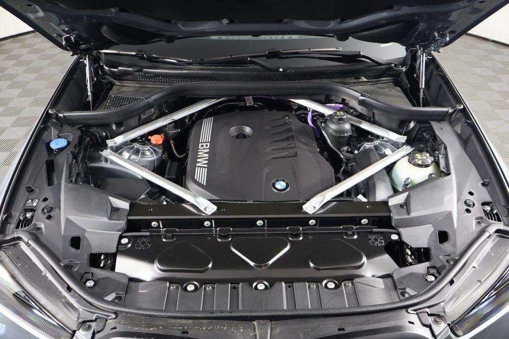 2025 BMW X5 xDrive40i 9