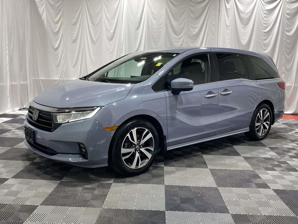 Gray (Modern Steel Metallic) 2023 Honda Odyssey Touring FWD Minivan Front-Wheel Drive Automatic