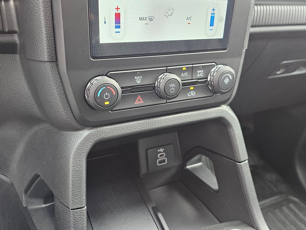 New 2025 Black Ford XL image 29