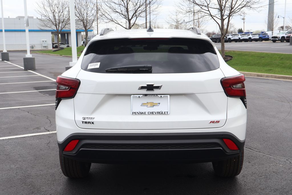 Thumbnail: 2026 Chevrolet Trax - 6