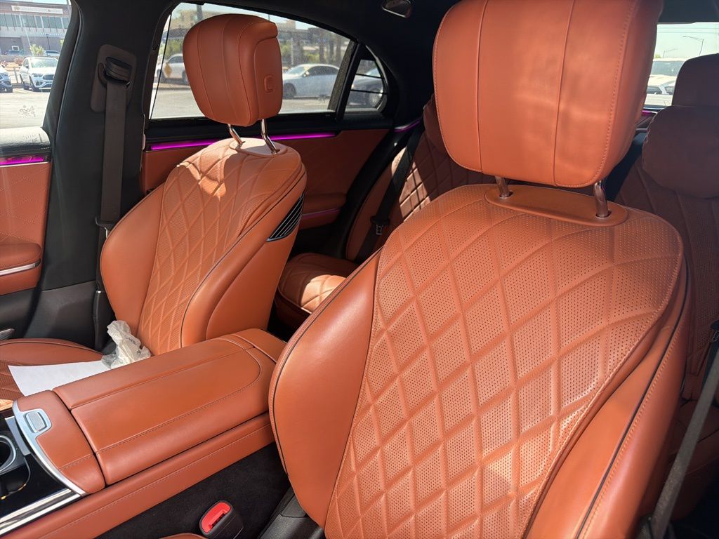 Thumbnail: 2021 Mercedes-Benz S-Class - 7