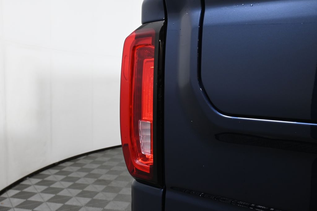 Thumbnail: 2019 GMC Sierra 1500 - 12