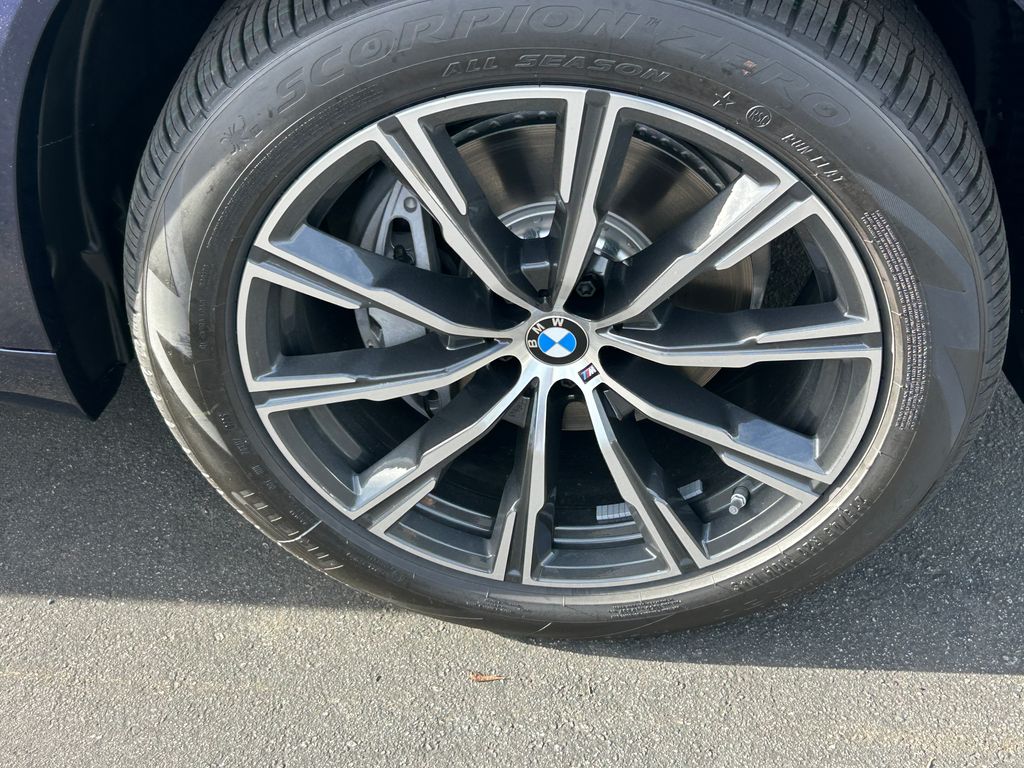 Thumbnail: 2026 BMW X5 - 3