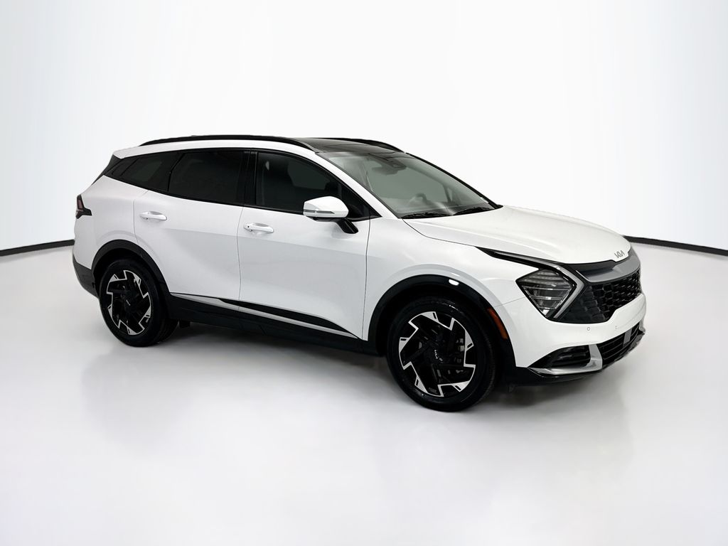 Thumbnail: 2023 Kia Sportage - 3