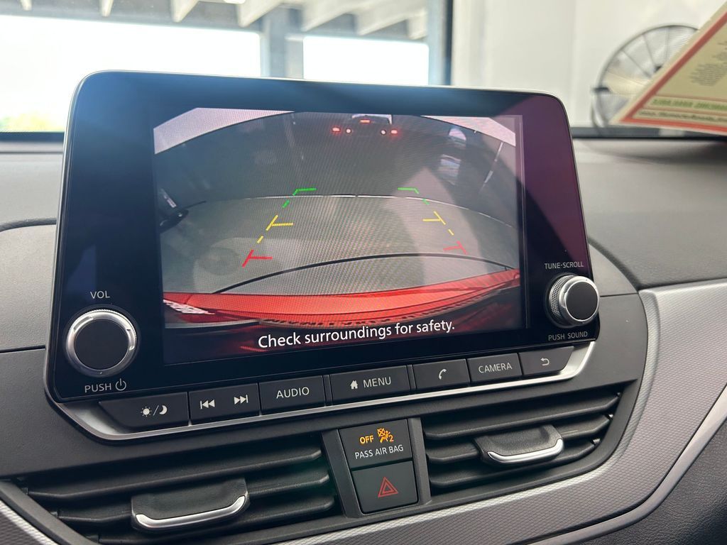 Used 2024 Scarlet Ember Nissan 2.5 SR image 19