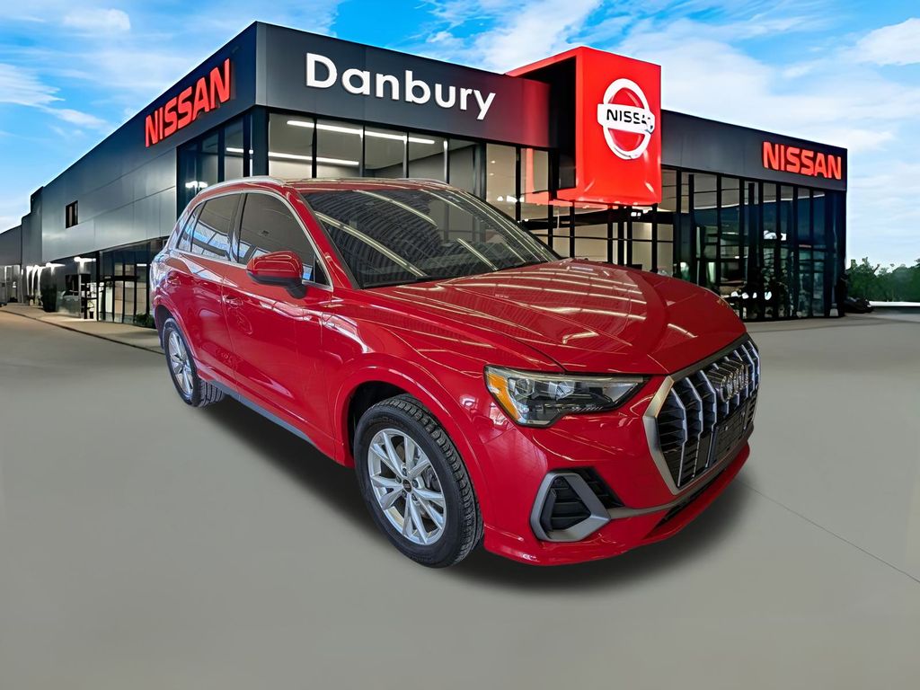 2022 Audi Q3 quattro Premium S Line 45 TFSI