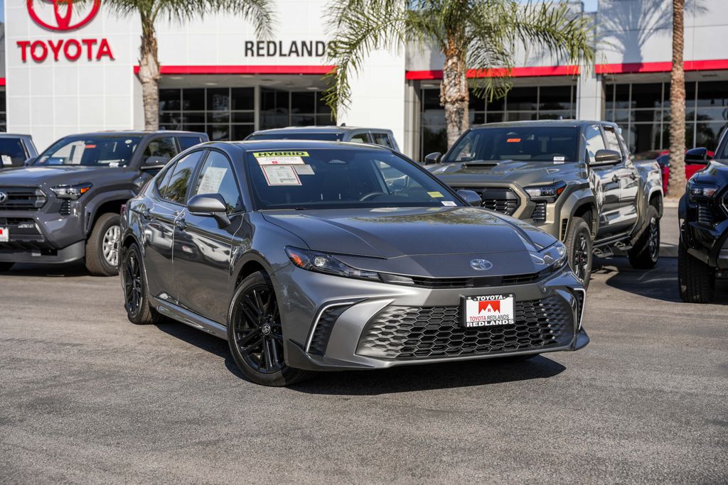 View vehicle photo 2