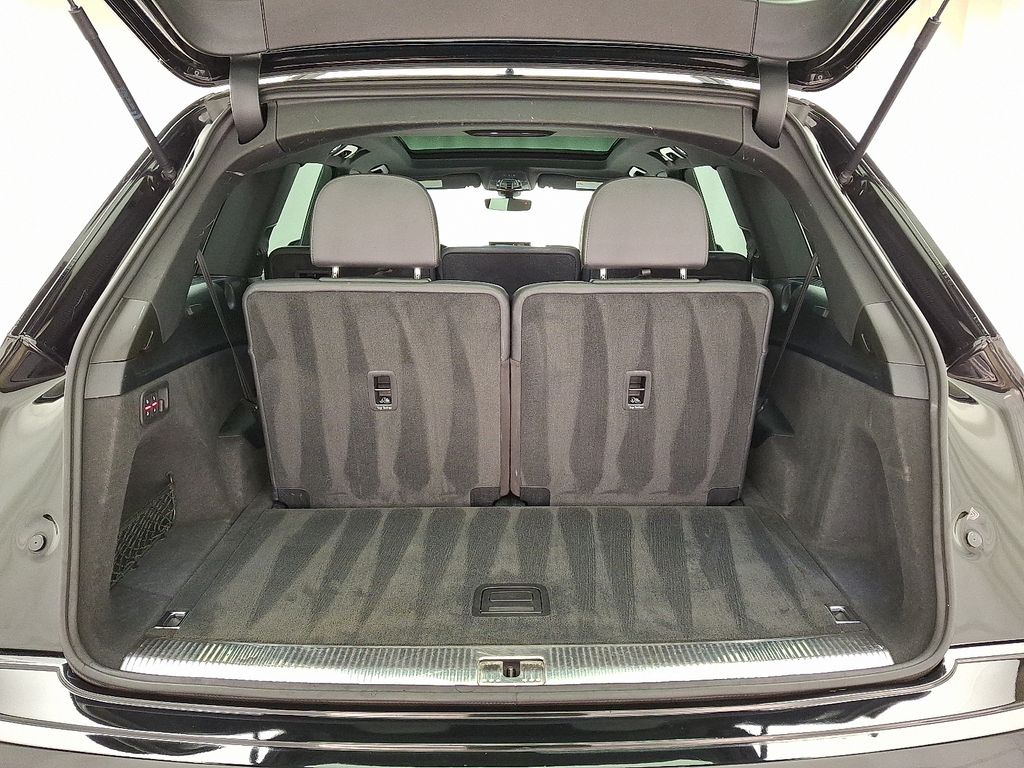 Thumbnail: 2018 Audi Q7 - 28