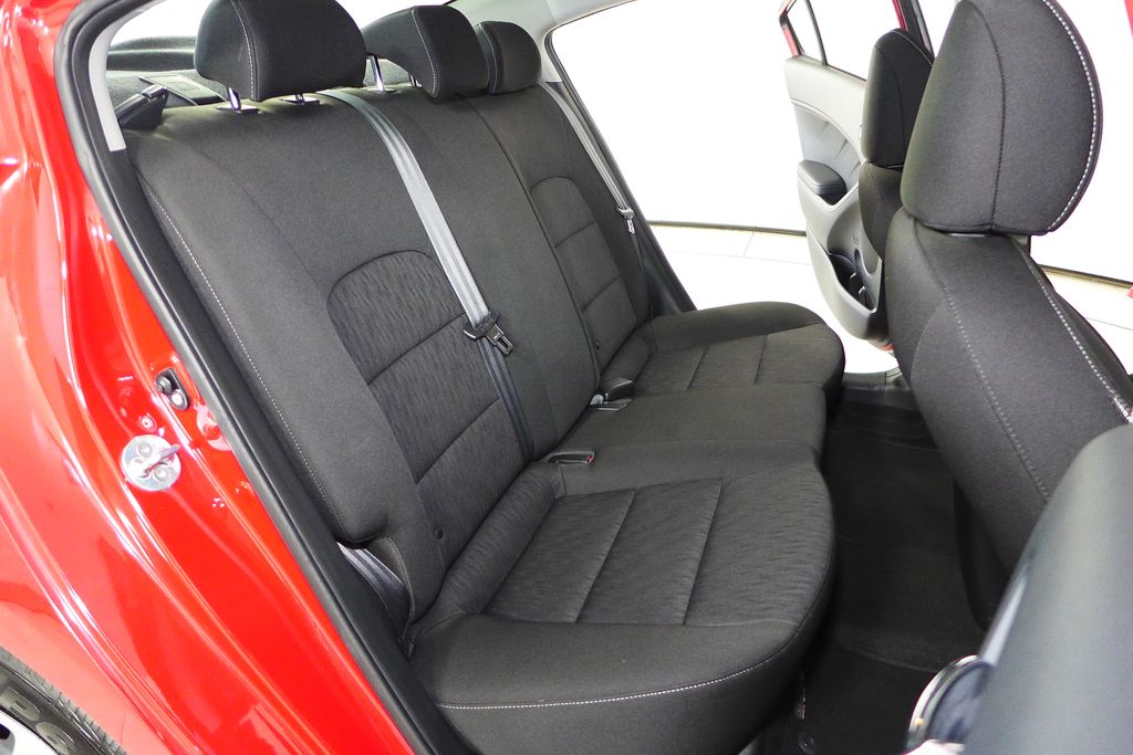 Thumbnail: 2016 Kia Forte - 19