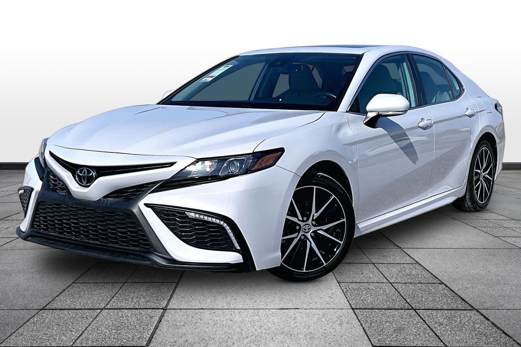 2023 Toyota Camry SE FWD