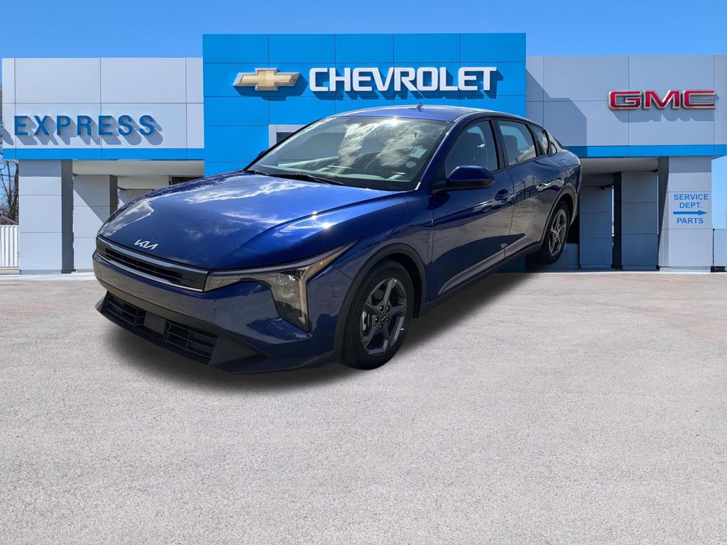 Deep Sea Blue 2025 Kia K4 Sedan Front-Wheel Drive Continuously Variable Transmission