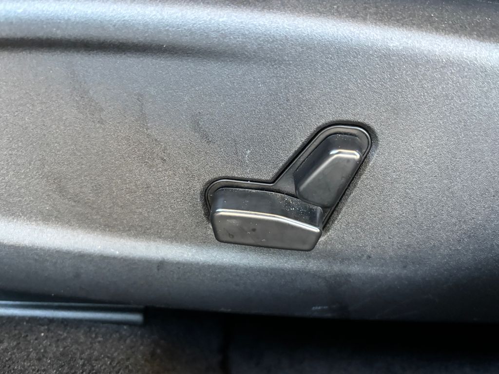 Thumbnail: 2023 Dodge Charger - 21