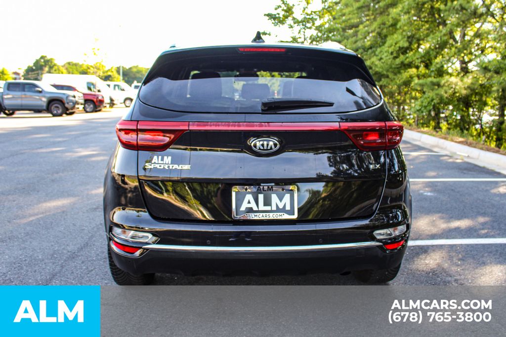 Used 2020 Red Kia EX image 11