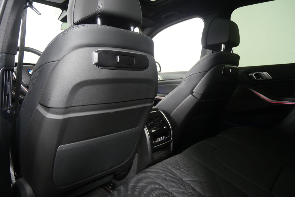 Thumbnail: 2025 BMW X5 - 18