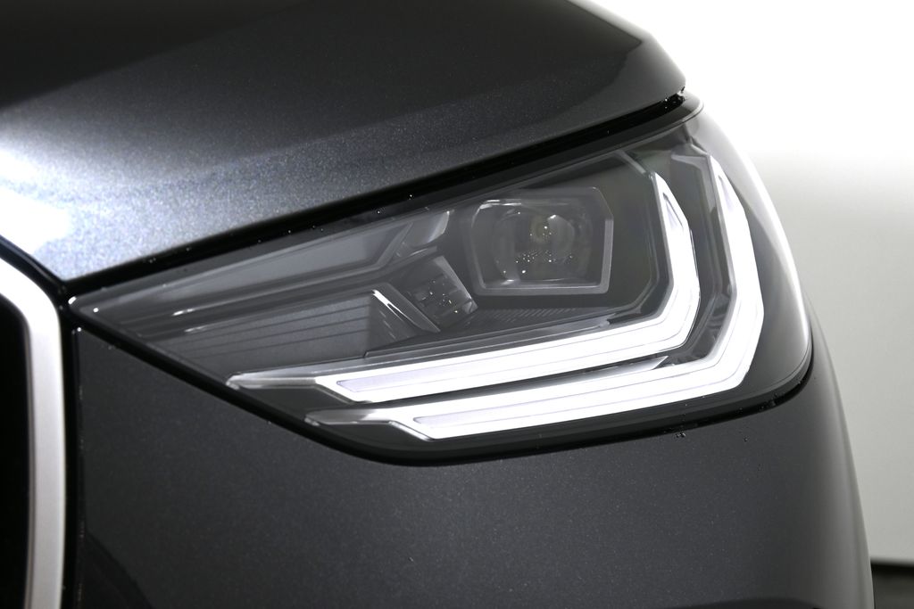 Thumbnail: 2026 BMW X3 - 11