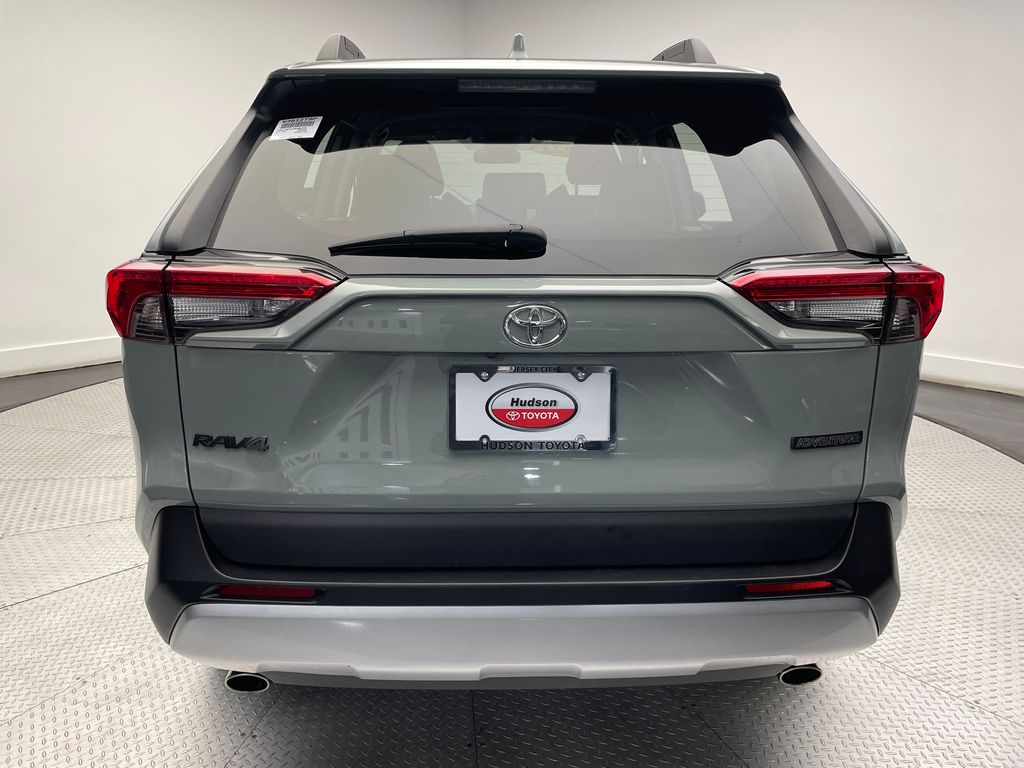 2023 Toyota RAV4 Adventure 6