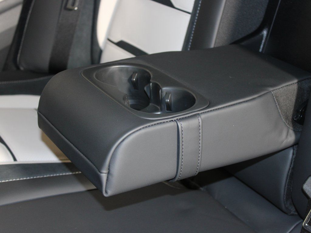 used 2026 Mercedes-Benz GLE car, priced at $89,532