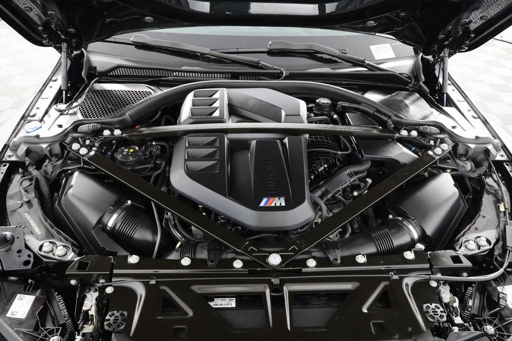 Thumbnail: 2025 BMW M4 - 16