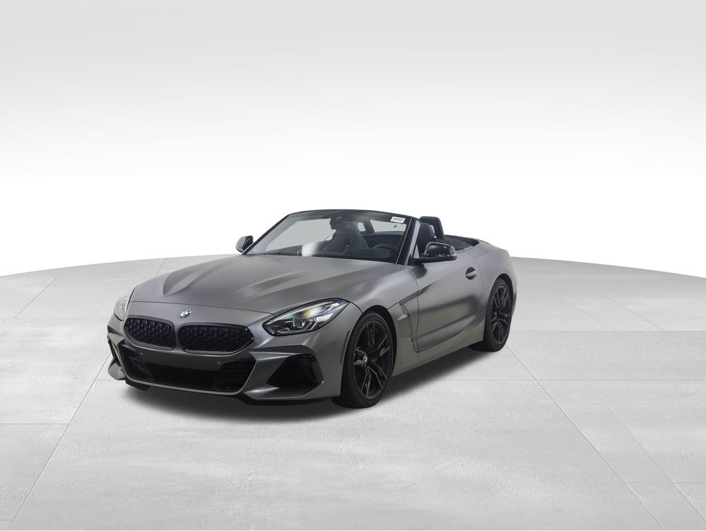2022 BMW Z4 M40i Hero Image