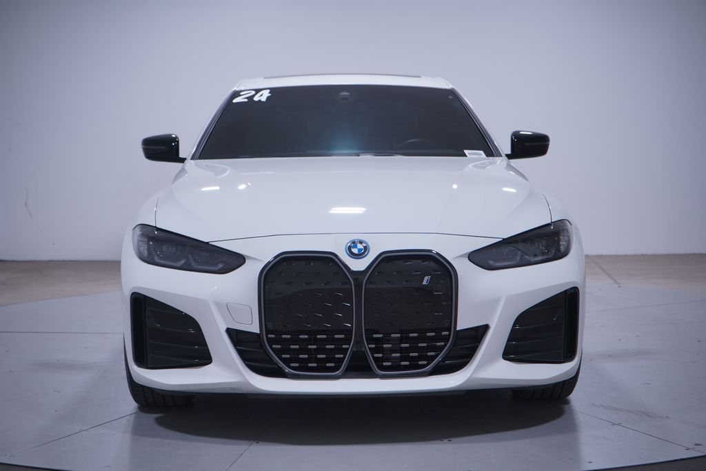 Thumbnail: 2024 BMW i4 - 4