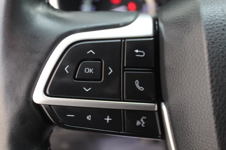 Used Car 2022 Toyota Highlander  Xse For Sale Under $35,000 In Georgetown, Texas