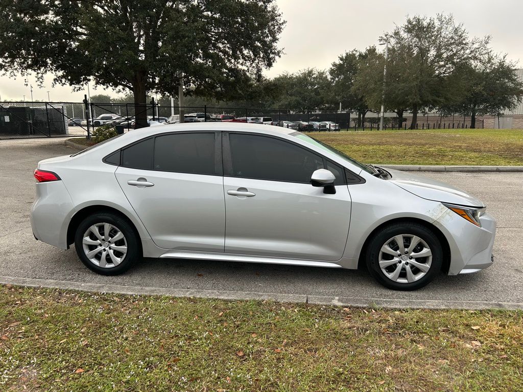 Thumbnail: 2023 Toyota Corolla - 6