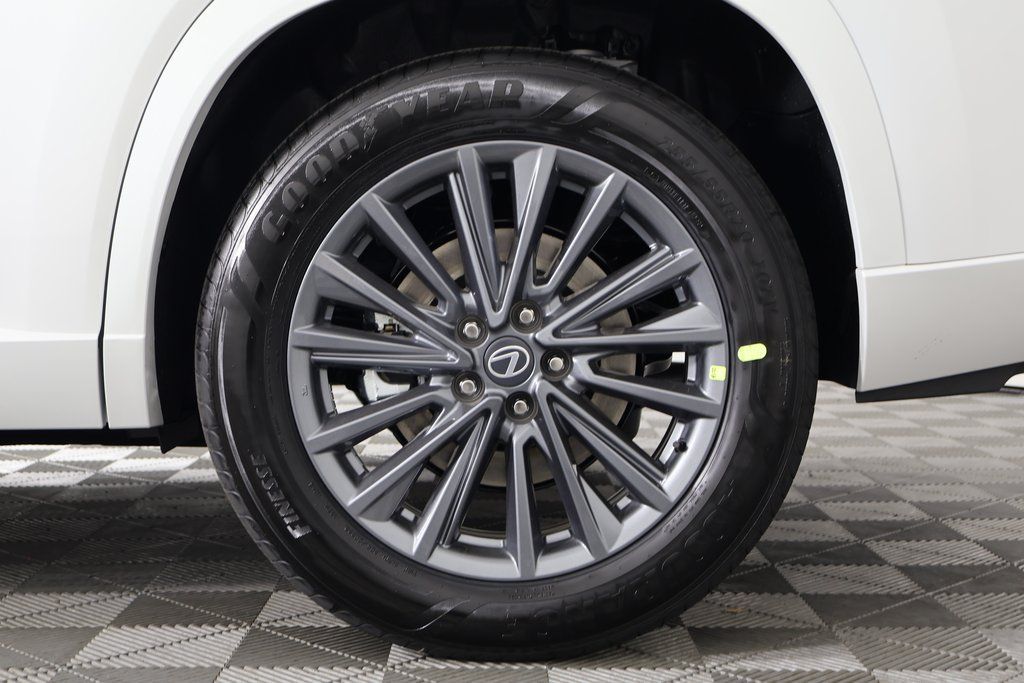 Thumbnail: 2026 Lexus TX - 11