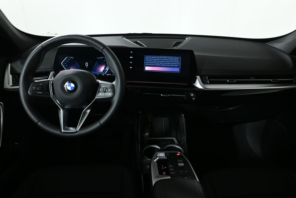 Thumbnail: 2027 BMW X1 - 17