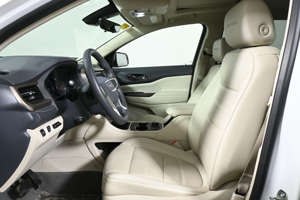 Thumbnail: 2023 GMC Acadia - 3