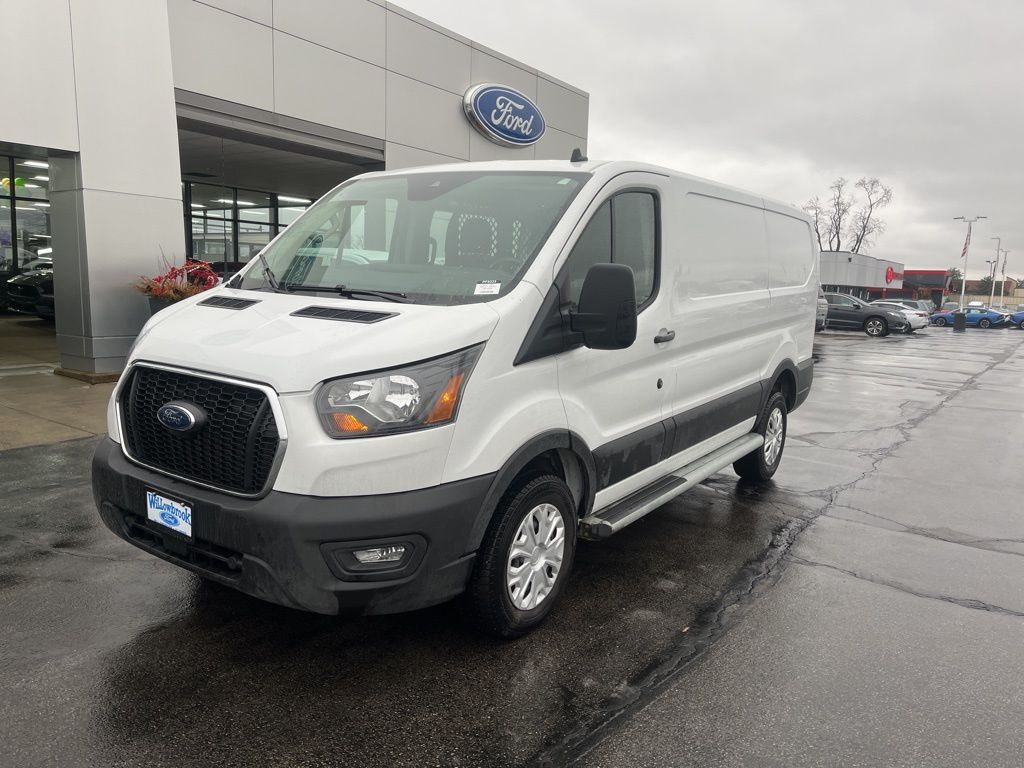 2024 Ford Transit Cargo 250 Low Roof LB RWD