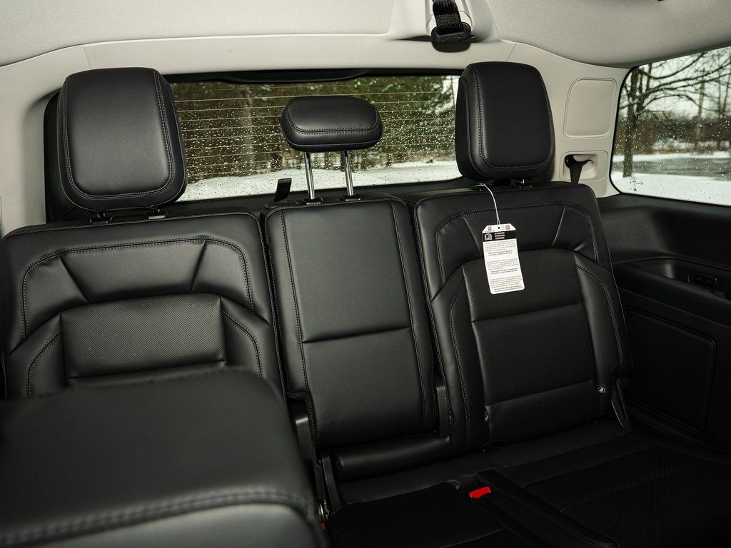 New 2026 White Lincoln Reserve image 43