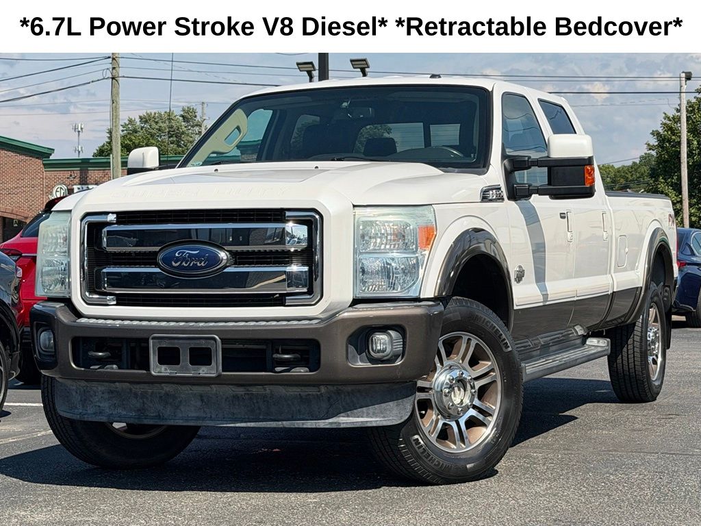 White Platinum Clearcoat Metallic 2016 Ford F-350 Super Duty Pickup Truck Four-Wheel Drive 6-Speed Automatic