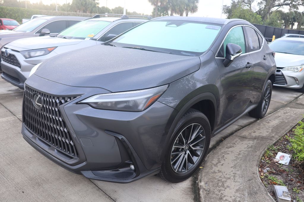 2022 Lexus NX 250 2