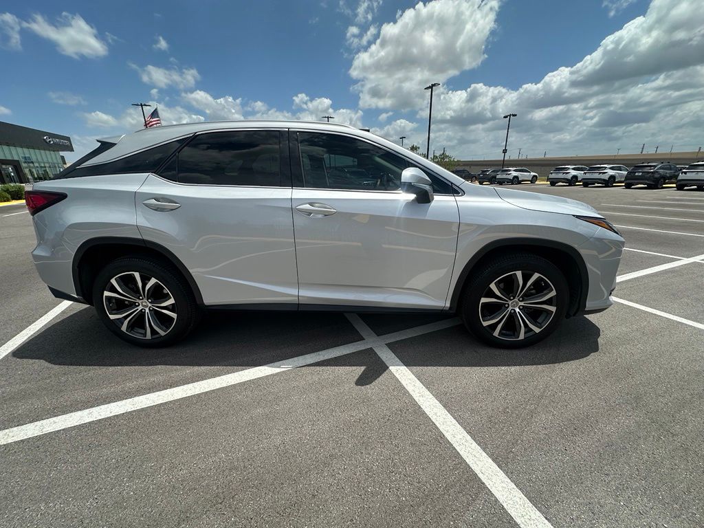 Thumbnail: 2017 Lexus RX - 4
