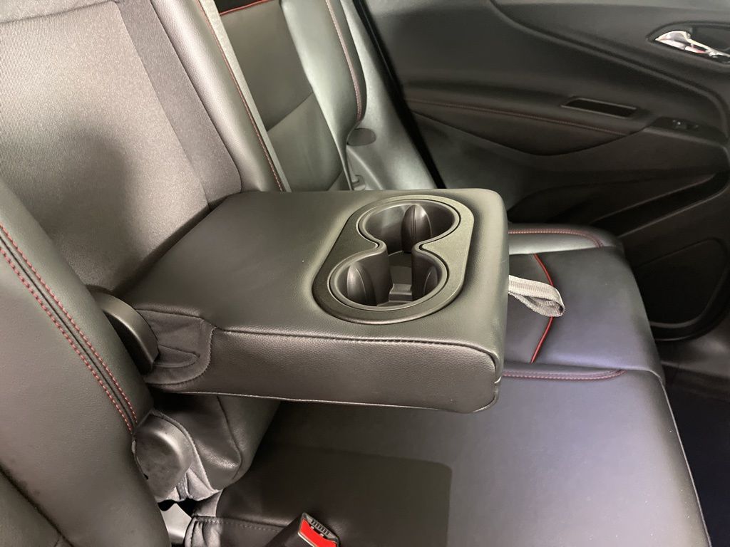 Thumbnail: 2023 Chevrolet Equinox - 9