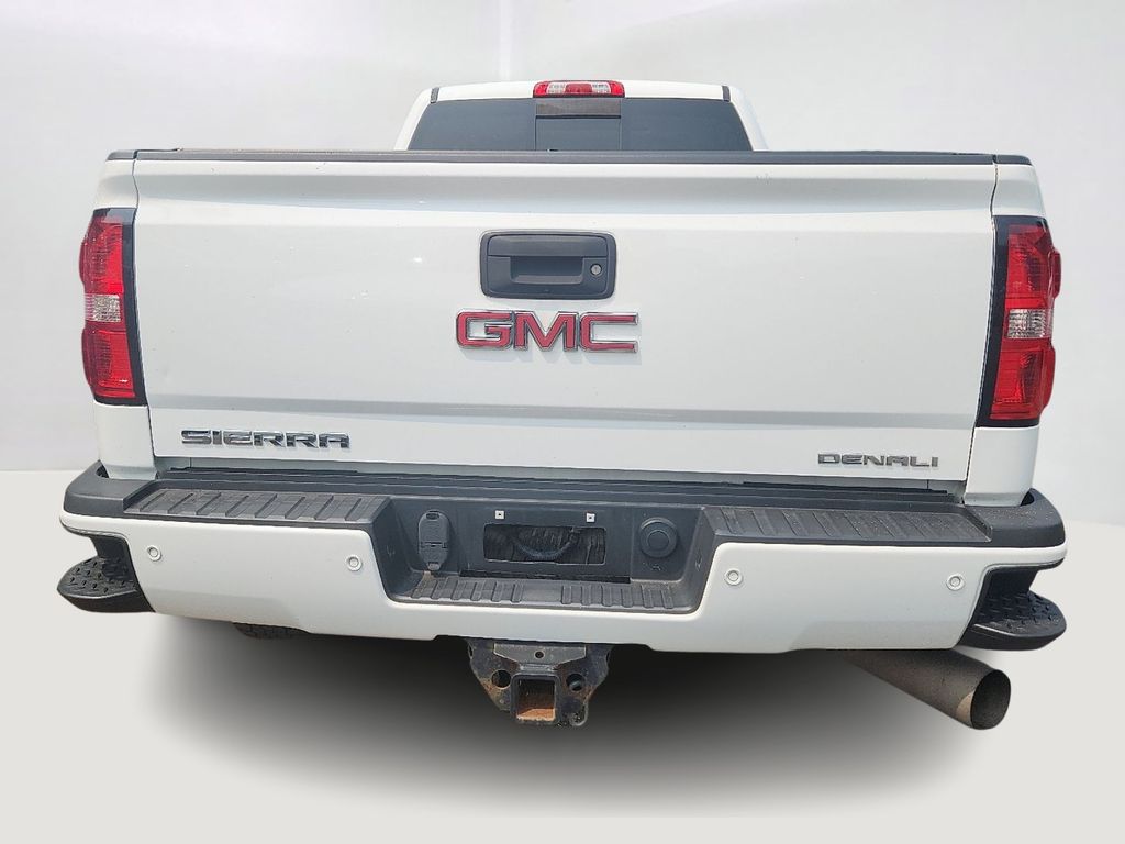 2016 GMC Sierra 2500 Denali 6