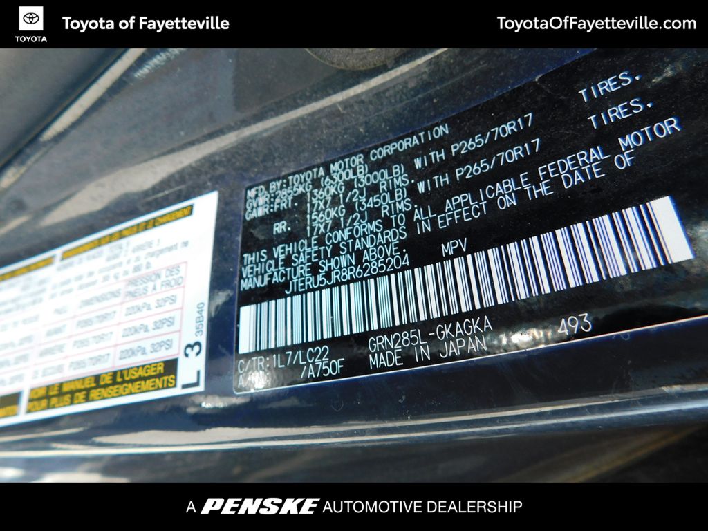 Thumbnail: 2024 Toyota 4Runner - 8