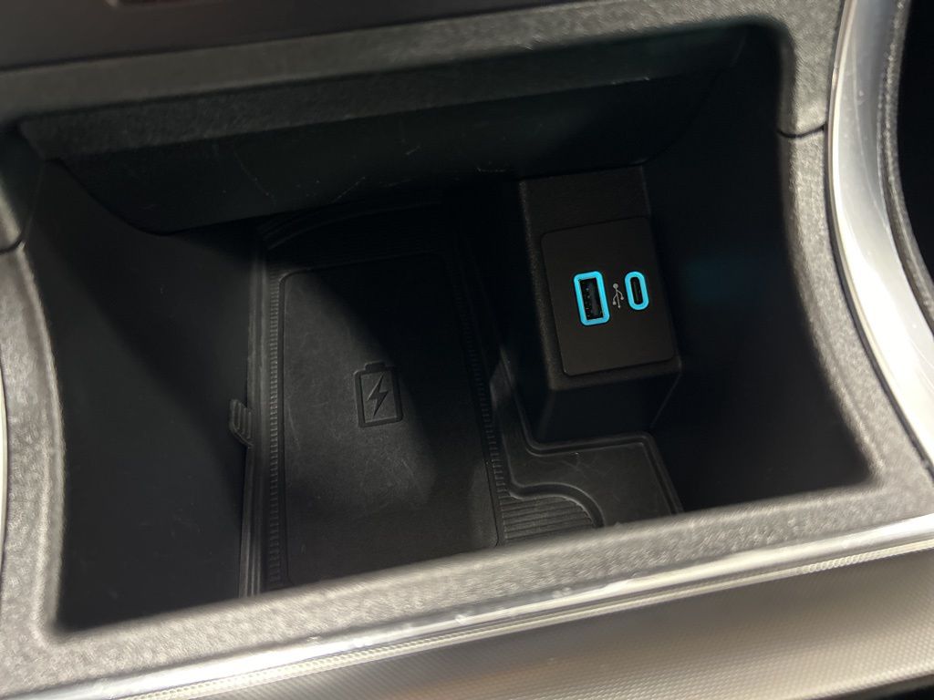 used 2024 Ford Edge car, priced at $26,815