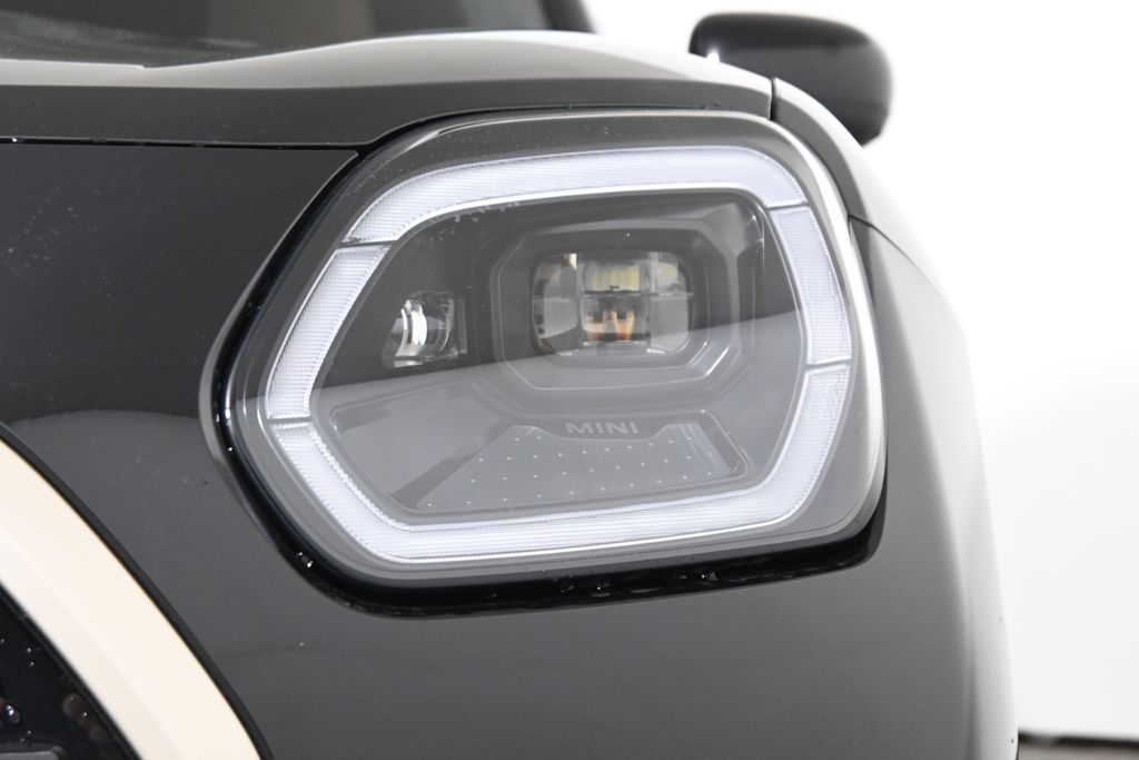 Thumbnail: 2026 MINI Cooper Countryman - 11
